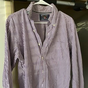 Men’s dress shirt medium